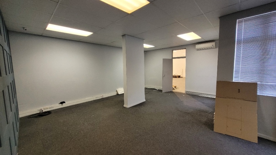 To Let commercial Property for Rent in Ndabeni Western Cape